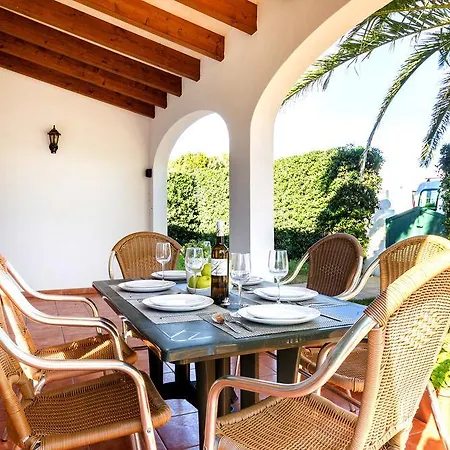 Conchi Villa *